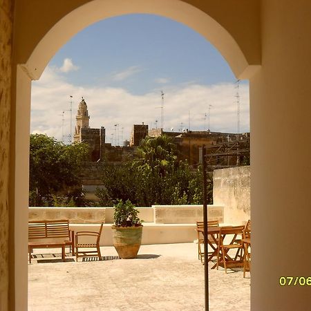 B&B La Casa Gialla Лечче Екстер'єр фото